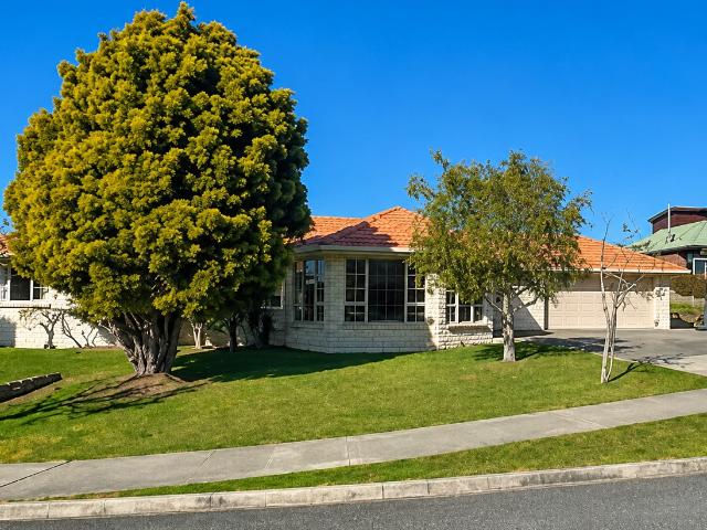 apartment for rent at 7 langford drive mapua tasman rbpr011159, new zealand