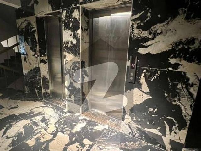 Apartment for rent at block 7 clifton