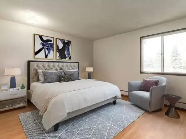 Apartment For Rent Brooks AB 1065 ELS99672458
