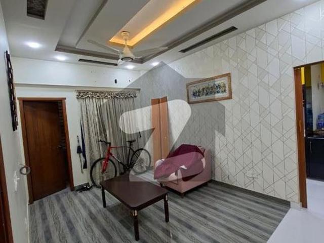 Apartment For Rent Bukhri Comm Lift Parking 3 Bedrooms. 1st floor Bukhari Commercial Area