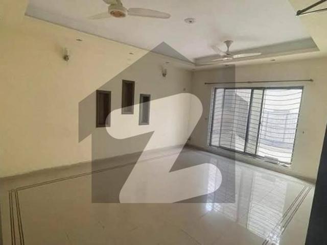 Apartment For Rent Business Bay DHA
