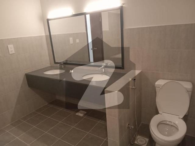 Apartment For Rent Emaar Reef Towers