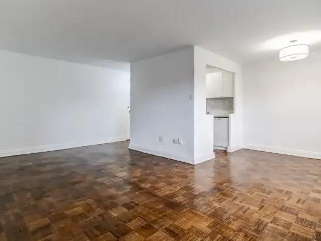 Apartment For Rent East York ON 1853 ES97970031