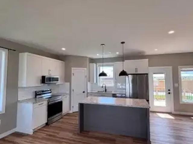 Apartment For Rent Fort Macleod AB 2400 ES103215908
