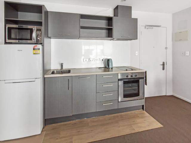 Apartment for Rent Fully furnished one bedroom apartment Barclay Suites!