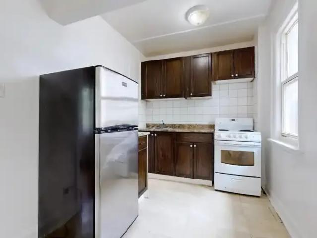 Apartment For Rent Hamilton ON 950 ELS102751857