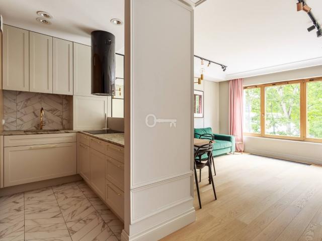 apartment for rent international pl Warszawa, Śródmieście, Wałowa