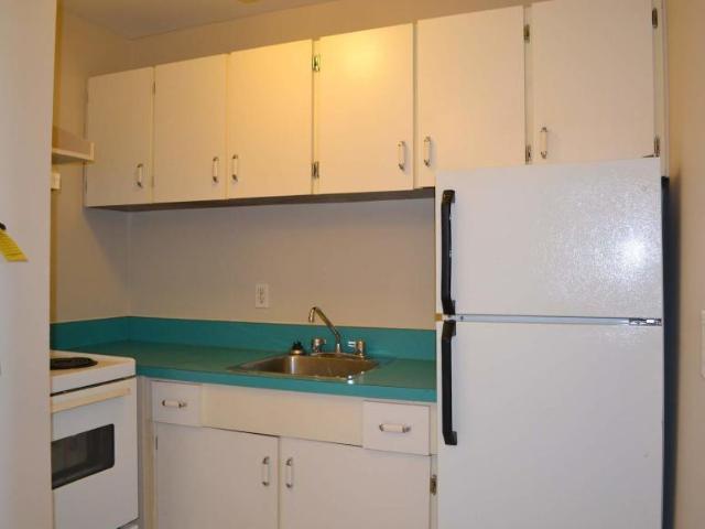 Apartment For Rent Inuvik NT 1300 ES98309219