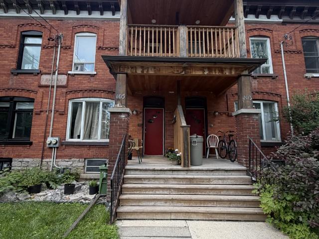 apartment for rent in 105 Florence St, Ottawa, ON K1R 5N1, Canada