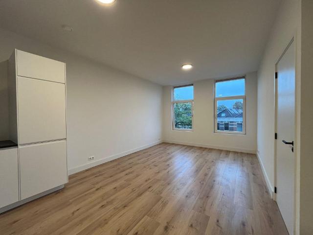 apartment for rent in 1e middellandstraat 71