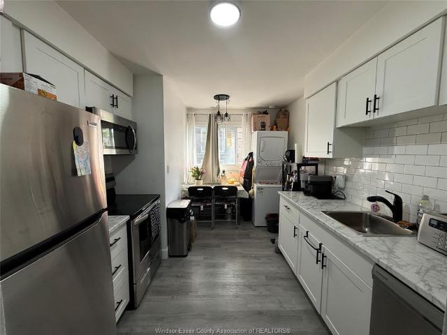 apartment for rent in 3150 Peter Street Unit# 10 Windsor, Ontario