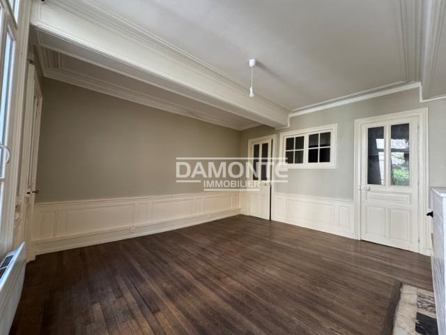 apartment for rent in 41 RUE JAILLANT DESCHAINETS TROYES