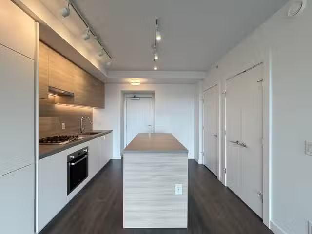 Apartment for rent in Coquitlam, Coquitlam, 905 652 Whiting Wa.
