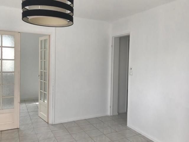 apartment for rent in CARRIERES SOUS POISSY 78955
