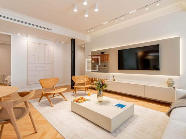 Apartment for rent in Castellana, Madrid city, Madrid
