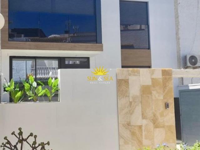 Apartment for rent in Centro, Torrevieja, Alicante