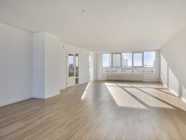 apartment for rent in Amstelboulevard 178 1096HL Amsterdam De Omval Amsterdam