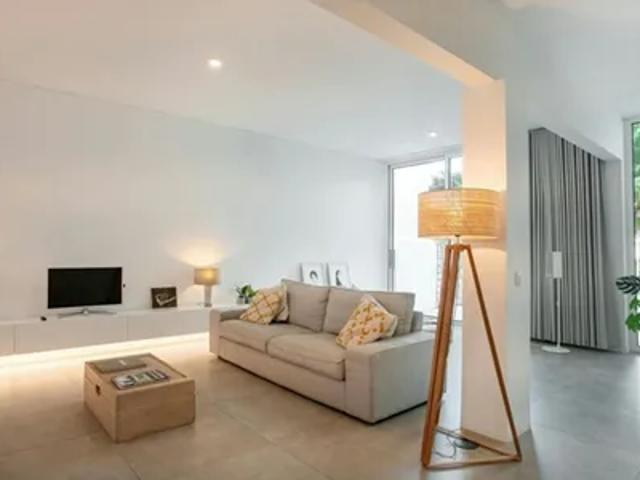 Apartment for rent in Almada, Setúbal Distrito