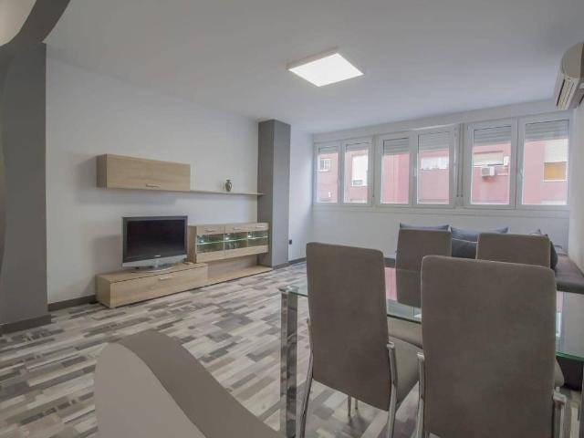 Apartment for rent in Almería city, Almería