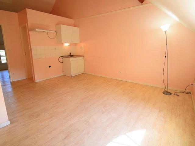 apartment for rent in BERNAY VILBERT 77540