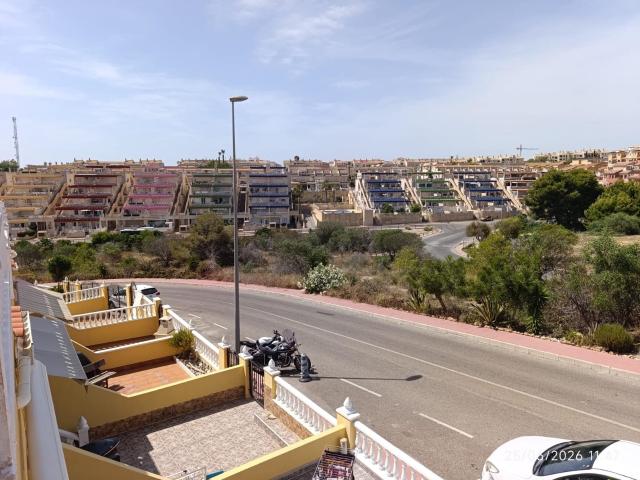 Apartment for rent in Blue Lagoon, Alicante