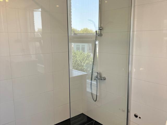 apartment for rent in Burgemeester Meineszlaan Rotterdam Foto's & Video's