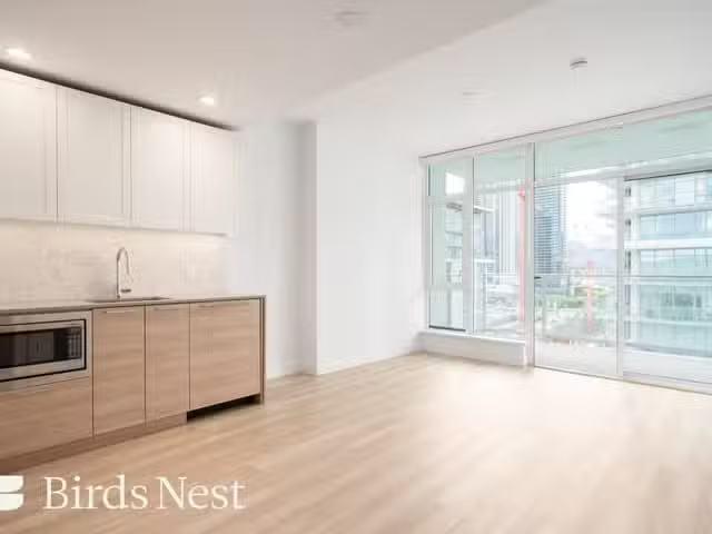 Apartment for rent in Burnaby, Burnaby North, 2102 2381 Beta A.