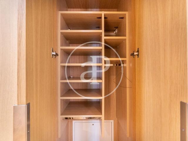 Apartment for rent in Genova street