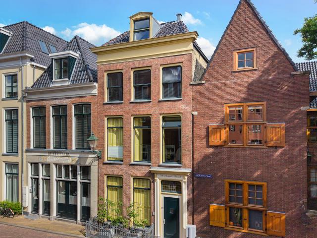 apartment for rent in Grote Kerkstraat 27 B 8911DZ Leeuwarden Oldehove Leeuwarden