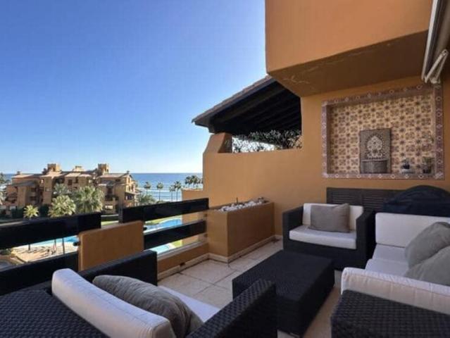 Apartment for rent in El Padrón, Estepona, Málaga