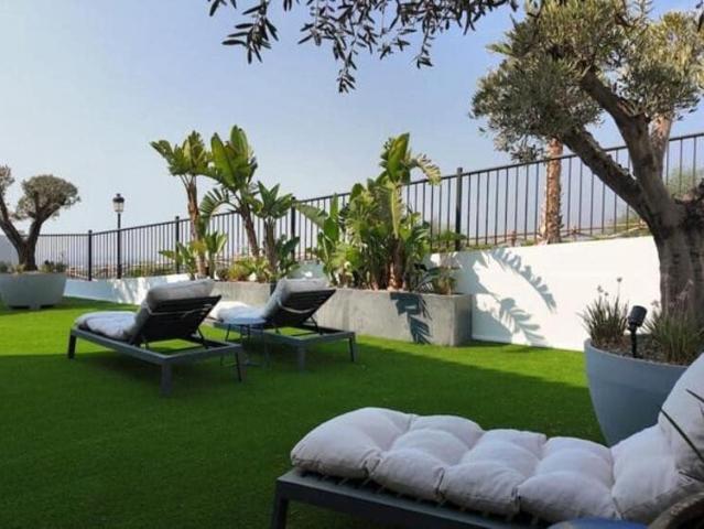 Apartment for rent in El Paraíso, Benahavís, Málaga