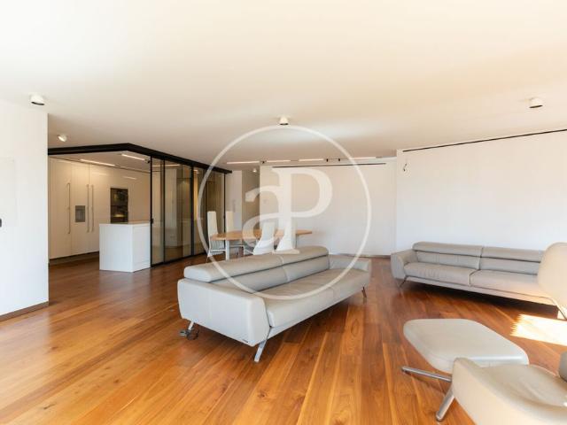 Apartment for rent in Exposició