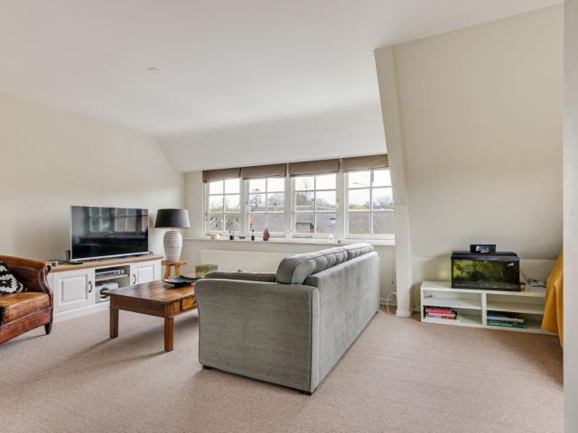 apartment for rent in Kopjeskampen 2 1251HX Laren Laren Centrum Laren NH