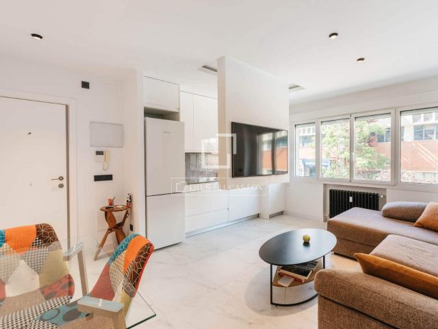 Apartment for rent in Hispanoamérica, Madrid city, Madrid