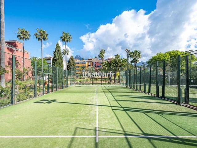 Apartment for rent in Lomas De Marbella, Marbella, Málaga