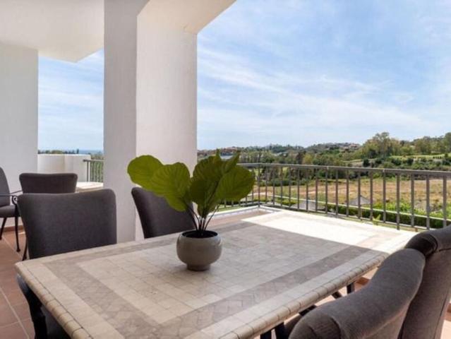 Apartment for rent in Los Arqueros, Benahavís, Málaga