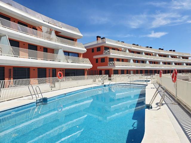 Apartment For Rent in La Cala de Mijas, Mijas