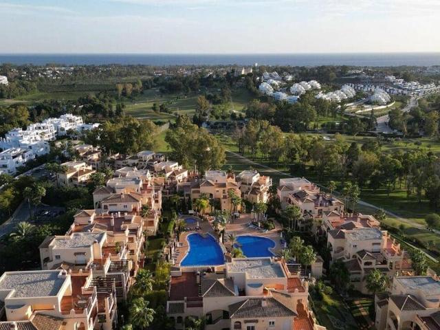 Apartment for rent in La Alquería, Estepona, Málaga