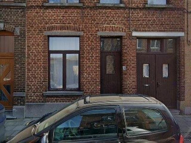 Apartment for rent in Manage