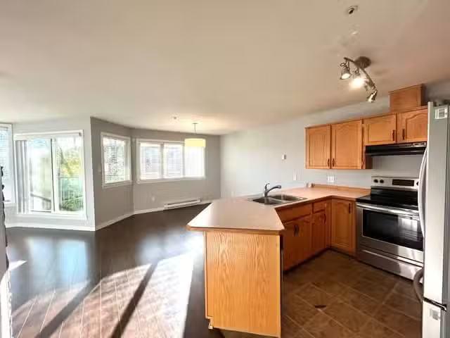 Apartment for rent in Maple Ridge, Maple Ridge, 11595 Fraser S.
