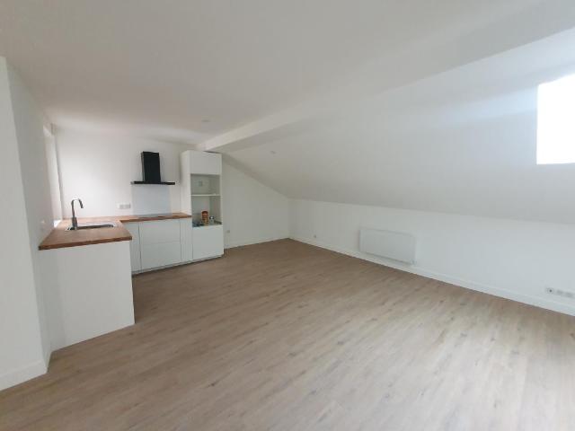 apartment for rent in, Marseille 2 Ar 13002