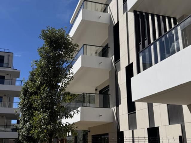 apartment for rent in MARSEILLE 8EME