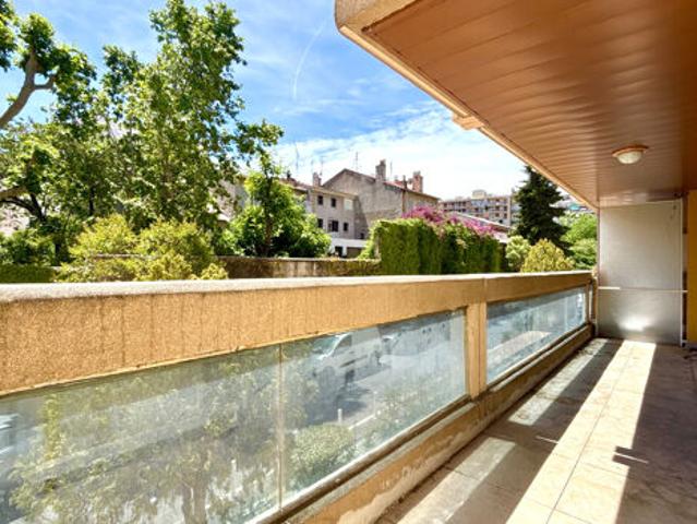 apartment for rent in MARSEILLE 8EME