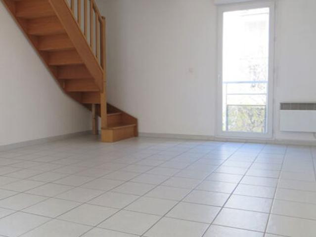 apartment for rent in MARSEILLE 8EME