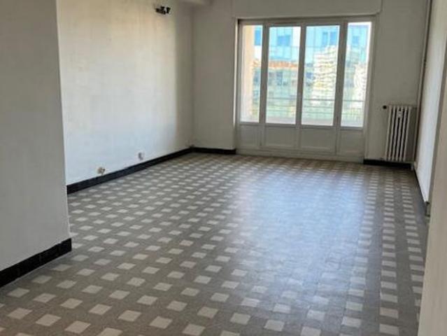 apartment for rent in MARSEILLE 9EME