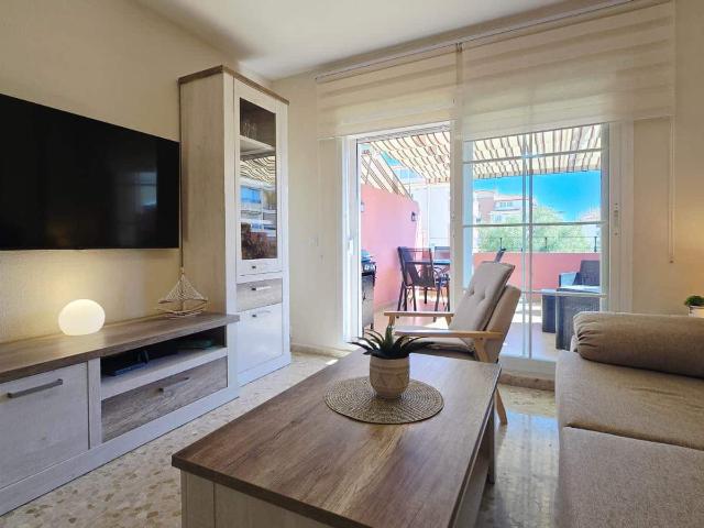 Apartment for rent in Mezquitilla, Vélez Málaga, Málaga