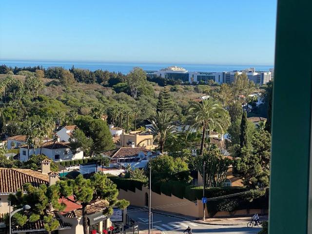 Apartment For Rent in Nueva Andalucía, Marbella