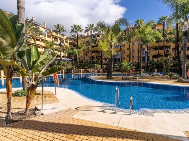 Apartment for rent in Nueva Alcántara, Marbella, Málaga
