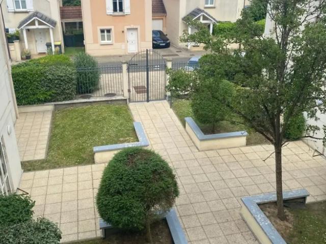 apartment for rent in SAVIGNY LE TEMPLE 77176