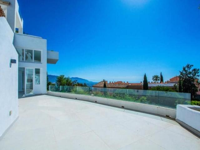 Apartment for rent in Santa María, Marbella, Málaga